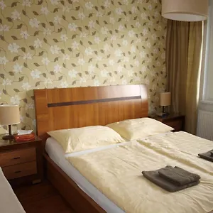 apartman-drahovice.karlovyvary-hotels.com/