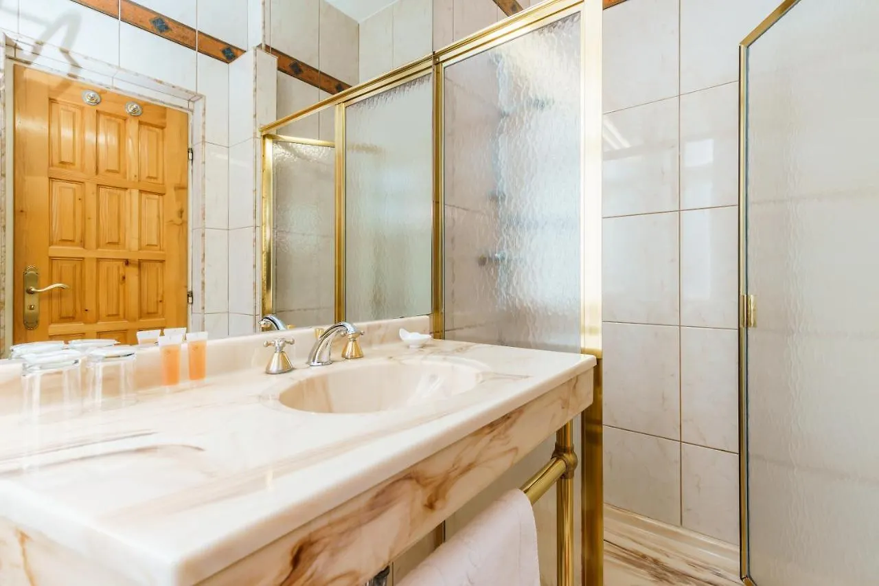 Spa Hotel Anglicky Dvur 카를로비바리